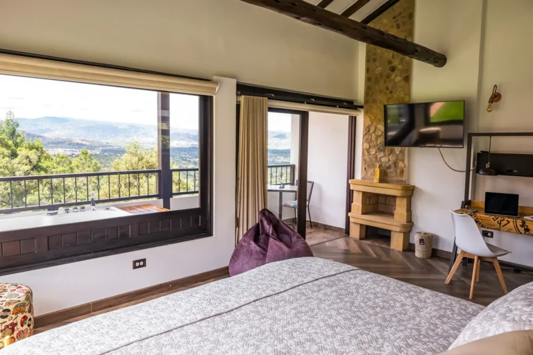 CASA EDMOND Villa de Leyva Habitacion AMANECER