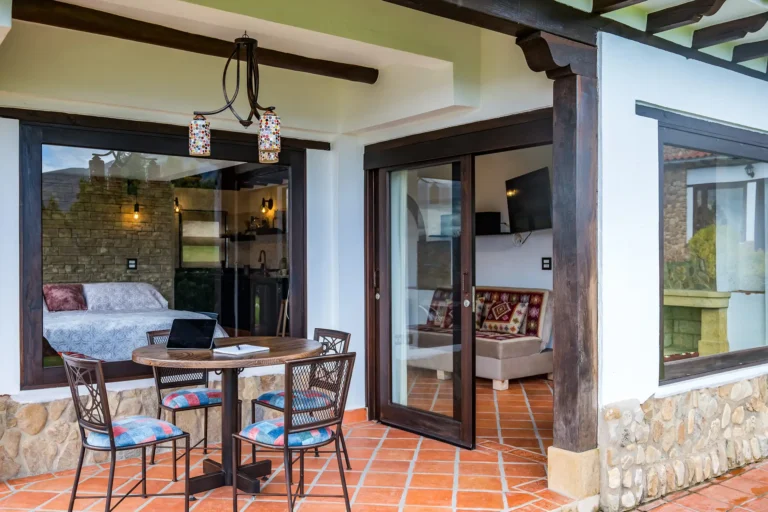 CASA EDMOND Villa de Leyva Habitacion JARDÍN